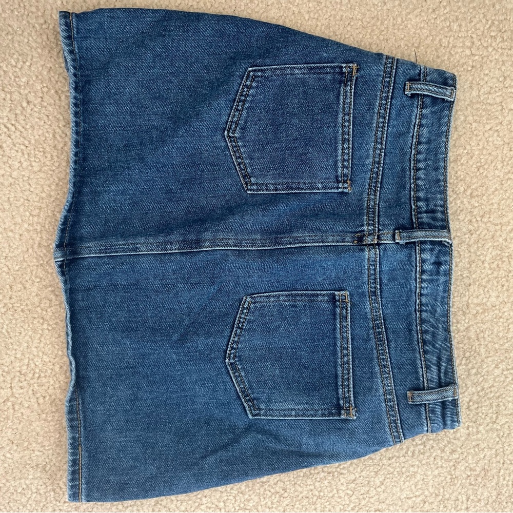 Denim skirt